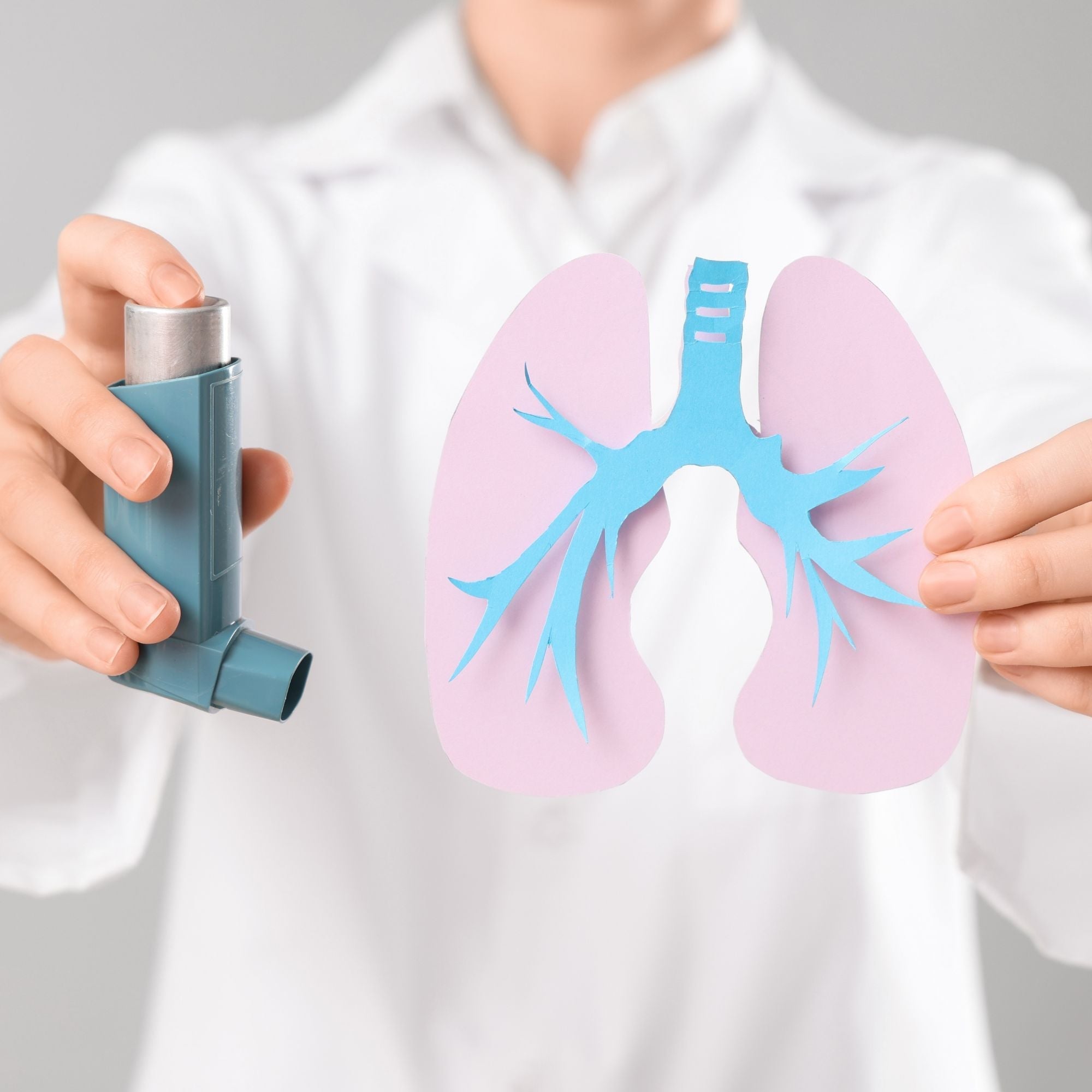 Asthma verstehen: Warum die Atemwege überreagieren und was den Alltag erleichtern kann